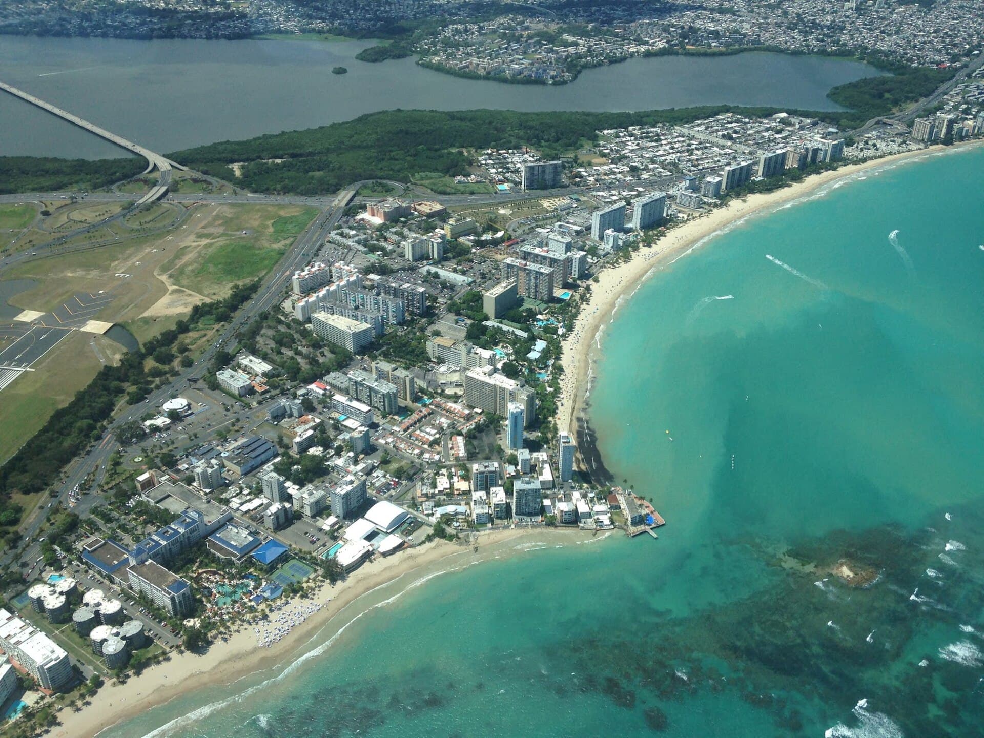 Isla Verde coast, Carolina
