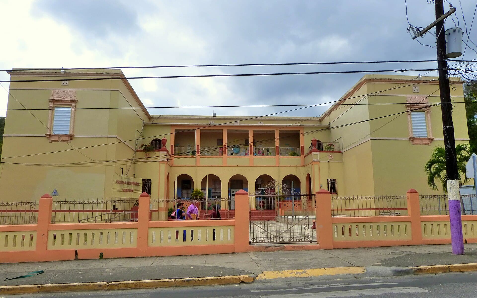 Escuela Daniel Webster, Peñuelas
